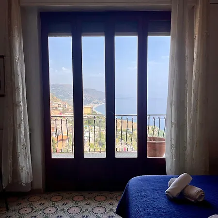 公寓 Sea View Serenity 陶尔米纳